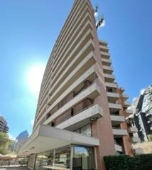 Local Comercial en arriendo mensual en San Sebastián con Encomenderos, Las Condes - 3 baños