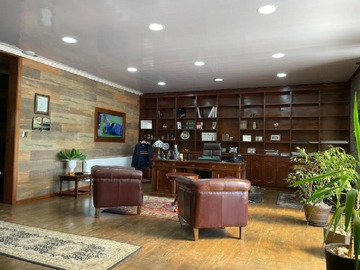 Oficina en venta en Se vende renovado edificio de oficinas (173782), Concepción - 7 baños