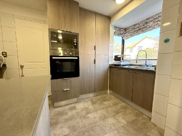 Casa en venta en Ciudad de los valles, Pudahuel - 3 dormitorios, 3 baños