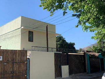 Casa en arriendo mensual en el membrillar, Recoleta - 4 dormitorios, 2 baños