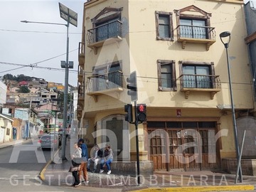 Local Comercial en venta en Aldunate esquina Las Heras, Coquimbo - 27 dormitorios, 20 baños