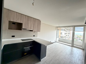 Departamento en arriendo mensual en Avenida Cristóbal Colón 7475, Las Condes, Santiago Metropolitan Region 7550000, Chile, Las Condes - 1 dormitorio, 1 baño