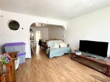 Casa en venta en Av. Fermín Vivaceta // Gamero, Independencia - 3 dormitorios, 2 baños