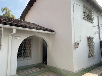 Casa en venta en Avenida pedro de valdivia, Ñuñoa - 2 dormitorios, 1 baño