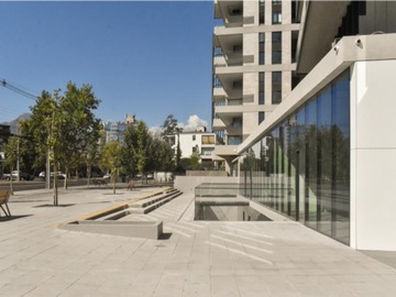 Local Comercial en arriendo mensual en Vitacura / Alonso de Córdoba / Nueva Costanera, Vitacura - 1 baño