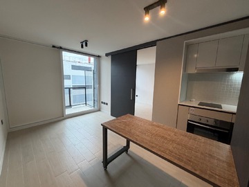 Departamento en arriendo mensual en San Isidro 513, Santiago, Santiago Metropolitan Region 8320000, Chile, Santiago - 1 dormitorio, 1 baño