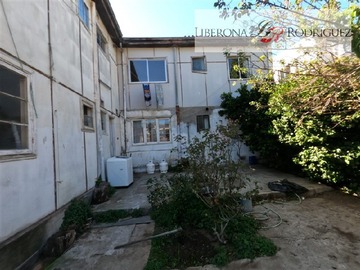 Casa en venta en 2 Casas con 4 accesos independientes en Cerro Bellavista, Valparaíso - 16 dormitorios, 12 baños