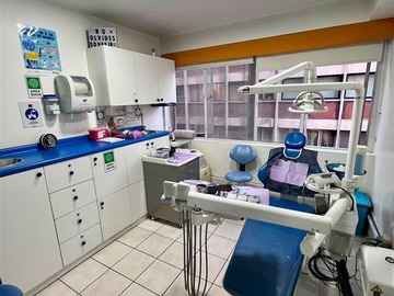 Local Comercial en venta en Tenderini 30, Santiago - 3 dormitorios, 1 baño