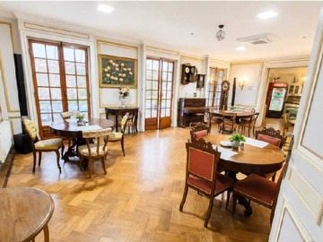 Casa en venta en Hermosa casona oficina o comercial (177066), Santiago - 7 dormitorios, 5 baños