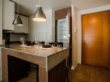 Departamento en arriendo mensual en Carmen 368, Santiago - 2 dormitorios, 2 baños