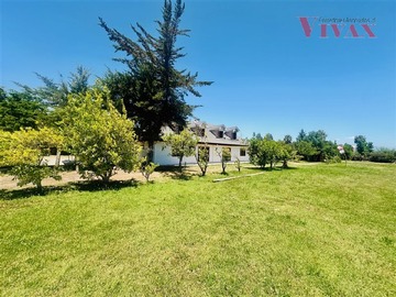 Casa en venta en El Recurso / Medialuna el Recurso, Buin - 6 dormitorios, 6 baños
