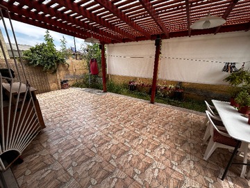 Casa en venta en Amplia casa 4D, 3 baños, 2 Estacionam (173643), Puente Alto - 4 dormitorios, 3 baños