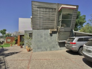 Oficina en arriendo mensual en Los conquistadores, Providencia - 10 dormitorios, 6 baños