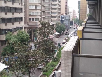 Oficina en venta en Venta oficina paseo huerfanos (172247), Santiago - 4 dormitorios, 2 baños