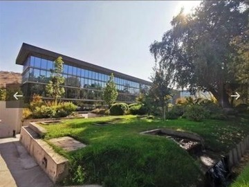 Oficina en venta en camino El Alba, Las Condes - 2 baños