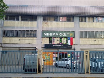 Bodega en arriendo mensual en Eleuterio Ramírez 757, Santiago - 2 baños