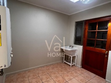 Casa en arriendo mensual en Casa Sin Muebles 3D / 3B Sector Peuco - 3 dormitorios, 3 baños