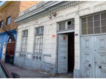 Terreno en venta en Vende pleno centro calle orella Terreno 387m2 (96295), Antofagasta