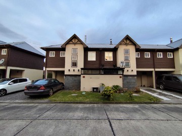 Casa en venta en Venta de casa en pucon, peumayen 1 (111707), Pucón - 3 dormitorios, 3 baños