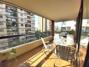 Departamento en venta en Vista nororiente con amplia terraza (74342), Las Condes - 4 dormitorios, 3 baños