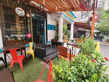 Local Comercial en venta en Derecho a llave restoran + hotel (173216), Providencia - 3 dormitorios, 13 baños