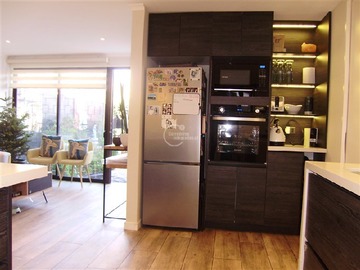 Casa en venta en Sebastián Elcano / Carlos Alvarado, Las Condes - 2 dormitorios, 2 baños