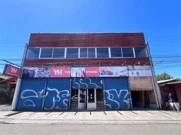 Local Comercial en arriendo mensual en Camilo henriquez 300 - 400, Río Bueno - 1 baño
