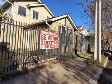Casa en venta en Ferrocarril Poniente 4541. San Bernardo, San Bernardo - 3 dormitorios, 2 baños