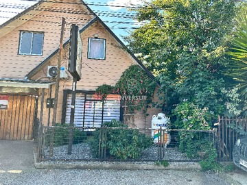 Casa en venta en Casa 2 pisos, Excelente Conectividad (168191), Valdivia - 4 dormitorios, 2 baños