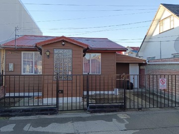 Casa en venta en lago pehoe, Punta Arenas - 2 dormitorios, 1 baño