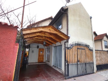 Casa en arriendo mensual en Villa parque central, Quilicura - 2 dormitorios, 2 baños
