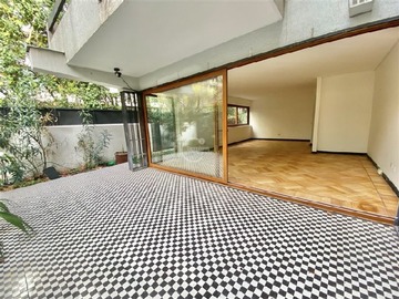 Departamento en venta en Metro Alcántara / Burgos, Las Condes - 3 dormitorios, 2 baños