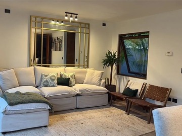 Casa en venta en Colegio San Anselmo / José Rabat, Colina - 3 dormitorios, 2 baños