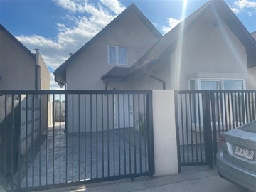 Casa en arriendo mensual en Hacienda el maule, Talca - 3 dormitorios, 3 baños