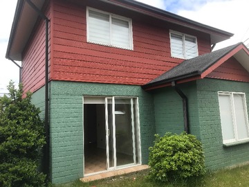 Casa en arriendo mensual en Casa Valle Volcanes, excelente estado (183278), Puerto Montt - 3 dormitorios, 2 baños