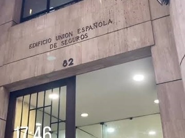 Oficina en venta en Matías Cousiño 82, Santiago - 3 dormitorios, 2 baños