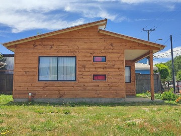 Casa en venta en Daniel rebolledo, Lanco - 2 dormitorios, 1 baño