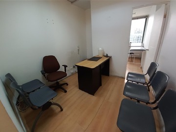 Oficina en venta en Av. Apoquindo 5500, Las Condes - 1 dormitorio, 1 baño
