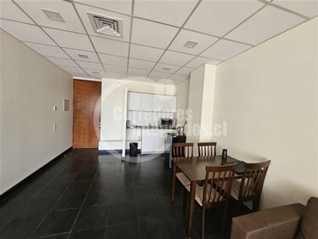 Oficina en venta en Ciudad Empresarial, Huechuraba, Huechuraba - 1 dormitorio, 2 baños