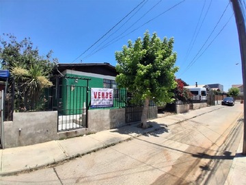 Casa en venta en Cor caroli, Villa Alemana - 4 dormitorios, 2 baños