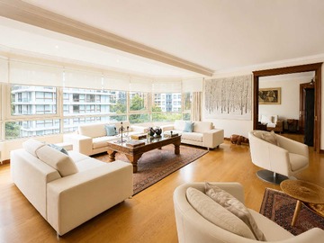 Departamento en venta en Súper amplio e iluminado en barrio El Golf, (169647), Las Condes - 4 dormitorios, 5 baños