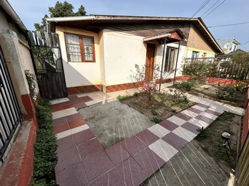 Casa en venta en Buena Ubicación, Sector Juan Egaña, Limache - 2 dormitorios, 1 baño