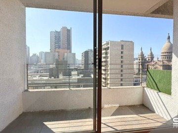 Departamento en venta en Se vende depto con vista despejada y excelente ubicación., Santiago - 2 dormitorios, 2 baños