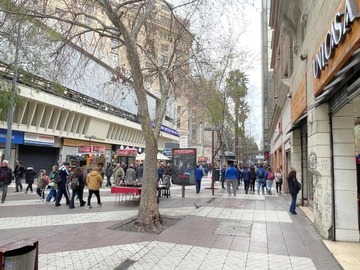 Local Comercial en arriendo mensual en Paseo Ahumada - Metro Universidad de Chile, Santiago - 4 dormitorios, 4 baños