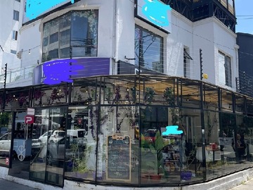 Local Comercial en arriendo mensual en 3 norte con 6 poniente, Viña del Mar - 3 baños
