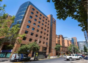 Oficina en arriendo mensual en Fidel Oteiza / Pedro de Valdivia / Marchant Pereira, Providencia - 3 dormitorios, 3 baños