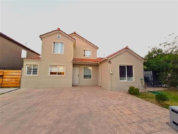 Casa en venta en Ev el parque lampa, Lampa - 4 dormitorios, 3 baños