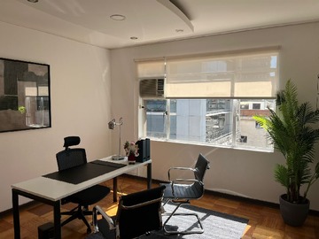 Oficina en arriendo mensual en Santa Lucía 150, Santiago, Región Metropolitana de Santiago 8320000, Chile, Santiago - 2 baños