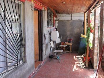 Casa en venta en Guacolda 6167, Peñalolén - 3 dormitorios, 1 baño