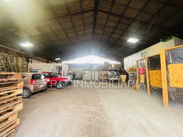 Terreno Industrial en venta en Amplio Terreno en Sector Industrial (127759), Macul - 4 baños